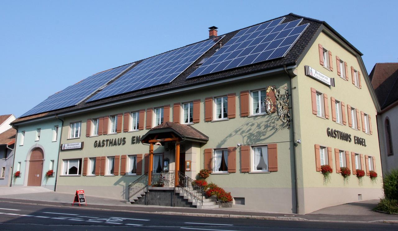 Hotel-Gasthaus Engel Luttingen Laufenburg Exterior photo